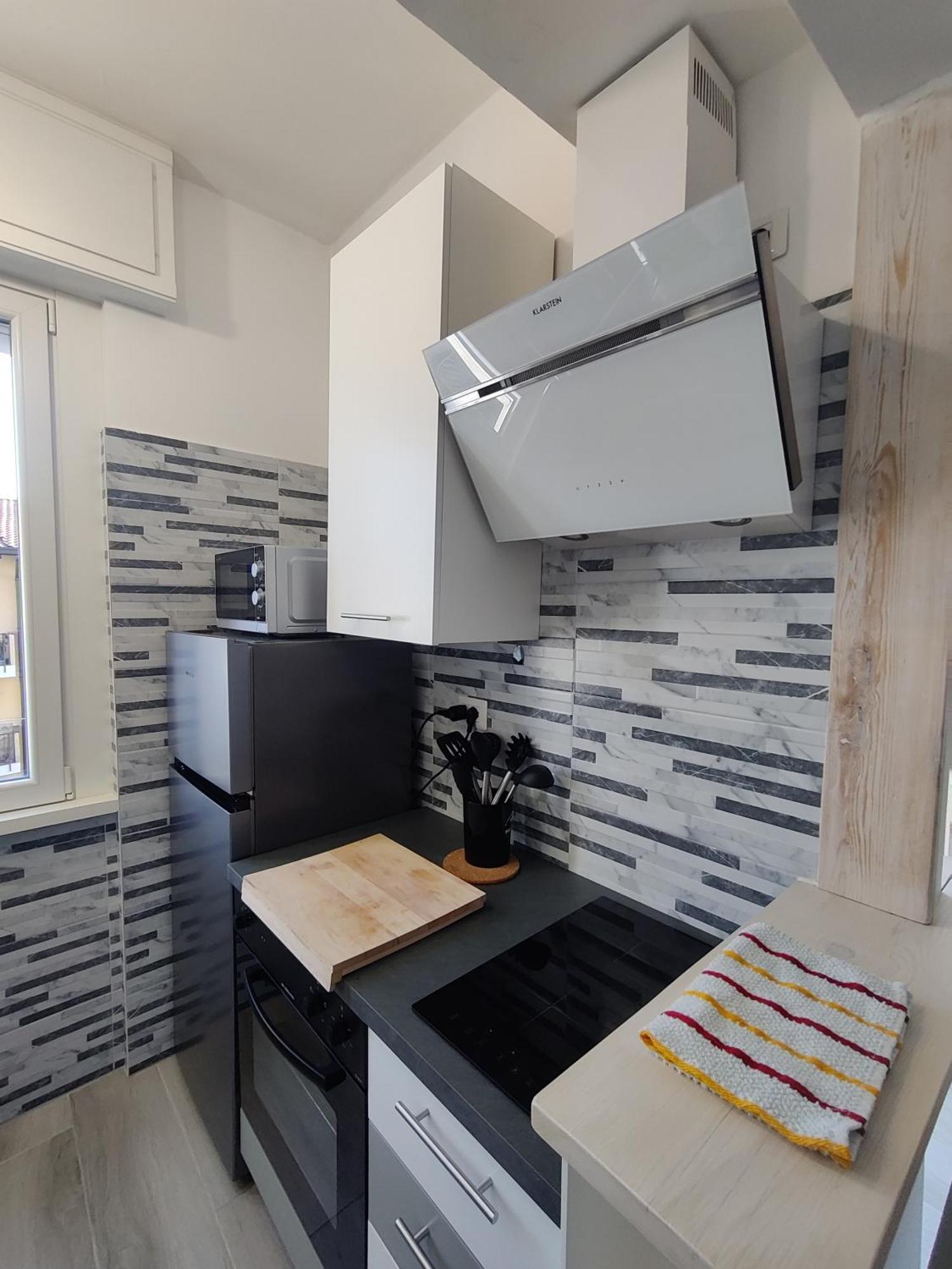 Galla House Gallarate Bagian luar foto